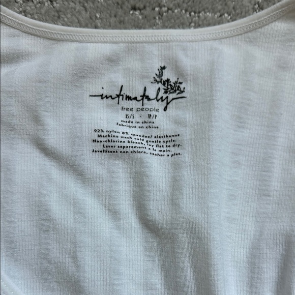 White Long Sleeve Ribbed Top - Picture 2 of 3